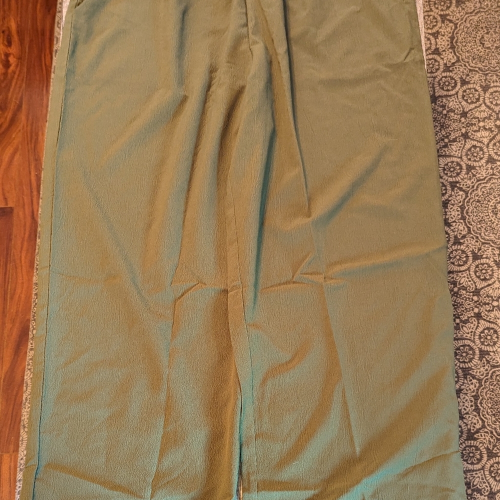 Olive pants for women.